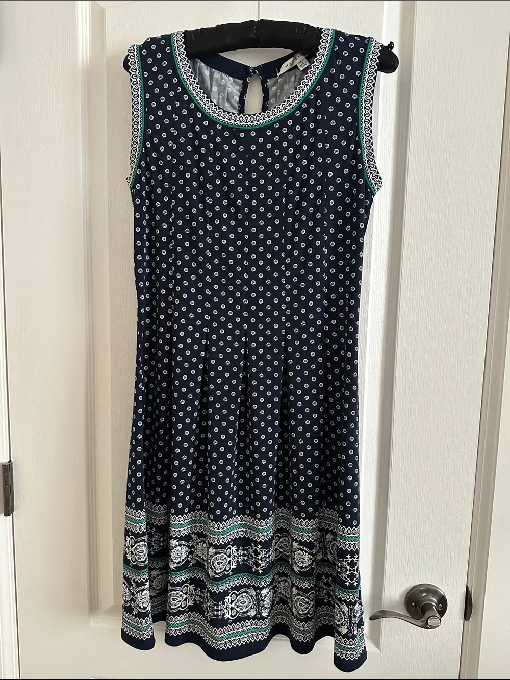 Max Studio Navy and White Sleeveless Patterned Fit-and-Flare Dress